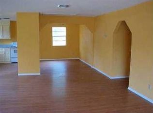 247 Travis Rd, Paige, TX 78659