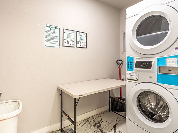 5th image of 27902 Meadow Dr #206