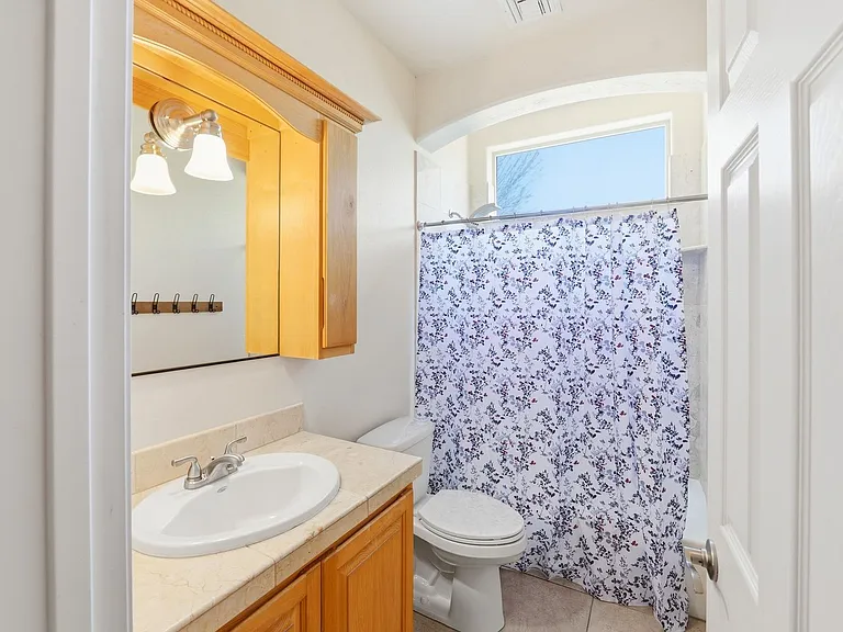 4212 S Hackberry Dr — Photo 29