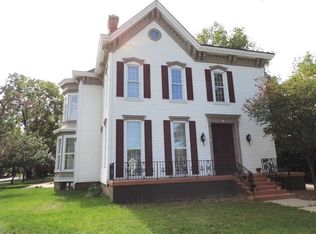 714 Washington St, Pekin, IL