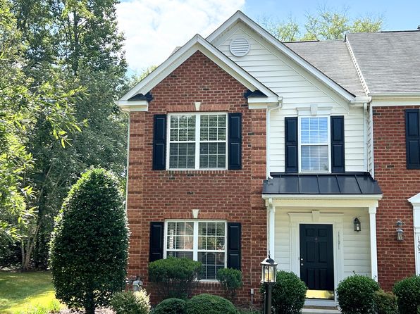 1501 Olde Sage Ct