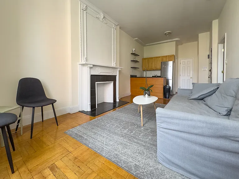 216 W 79th St #4F — Photo 4