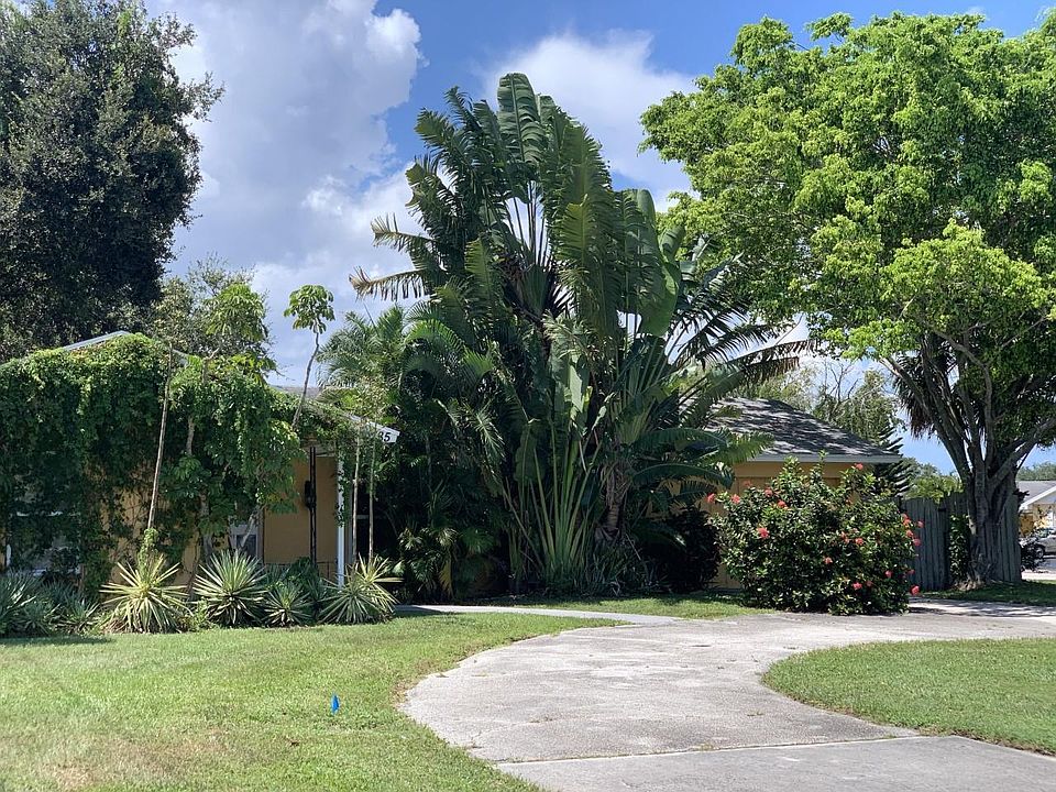 1st image of 385 Garden Blvd