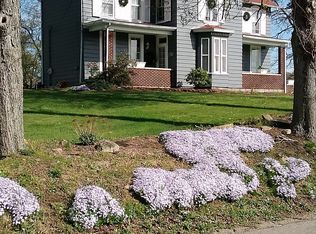 424 Newport Rd, Wampum, PA 16157