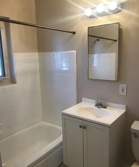 185 Duane St #12 — Photo 6