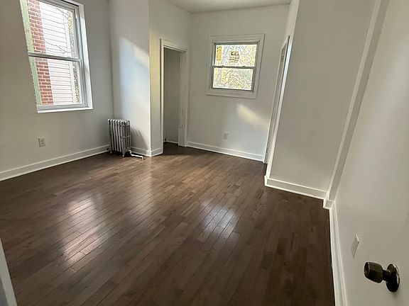 5th image of 1105 Lindley Ave #2