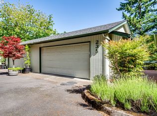 235 Foxtail Dr, Eugene, OR 97405