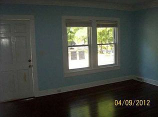 4 S 3rd St, Lindale, GA 30147