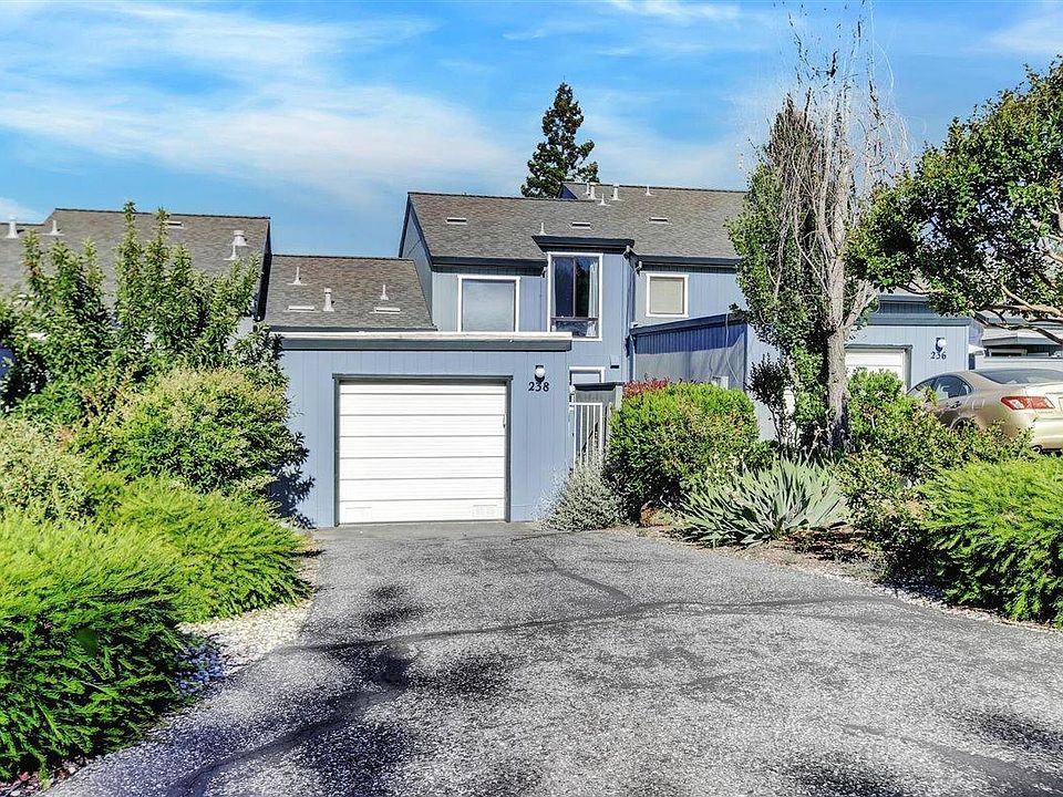 1st image of 238 Rockwood Dr