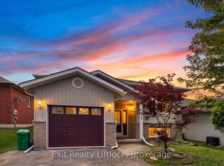 633 Trailview Dr, Peterborough, ON K9J8P3