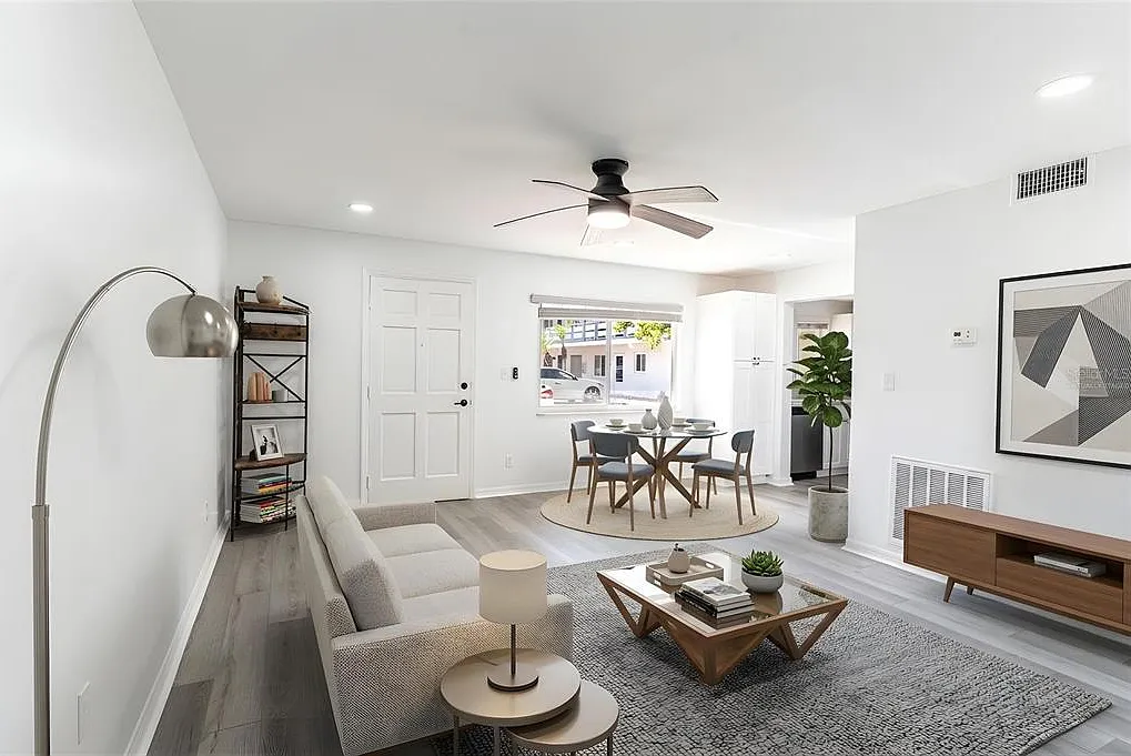 2 bed, 1.0 bath, 826 sqft, $1,400 — Photo 3