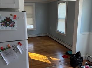 25 New St #2F, Meriden, CT 06450