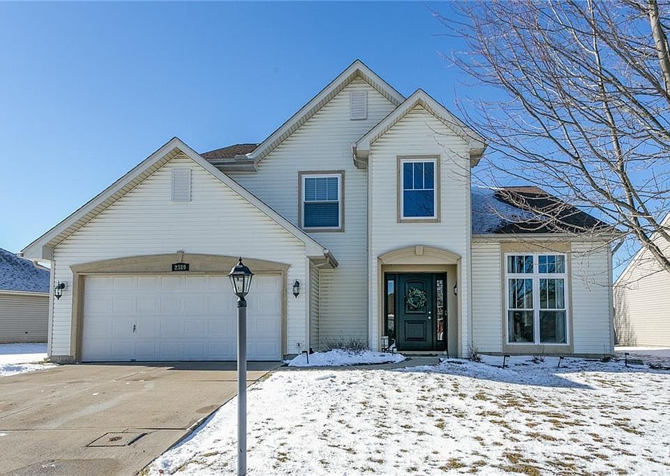 1st image of 2389 Ferndown Dr