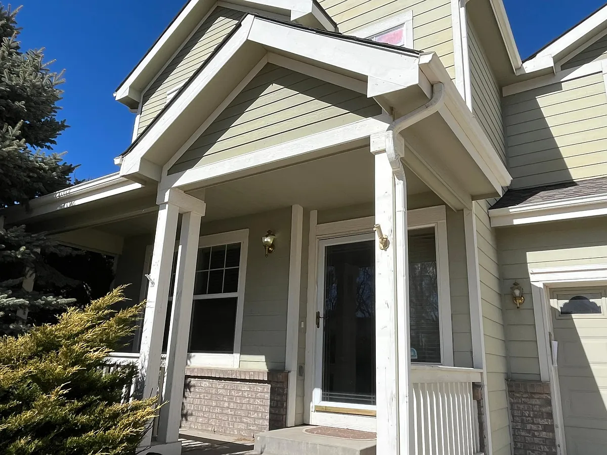 Building Photo - 1908 Falcon Ridge Dr