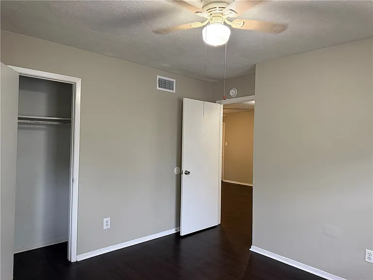 2403 Toro Ln #C — Photo 12