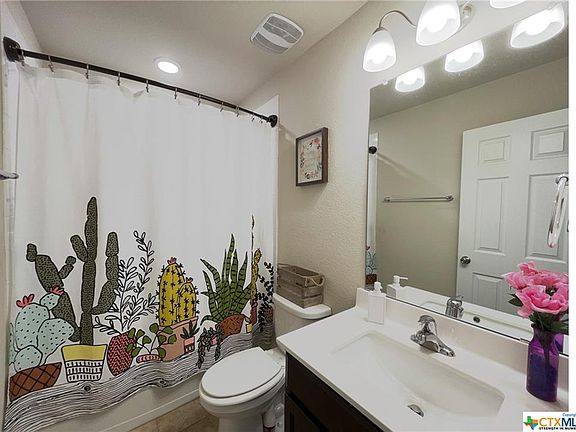 3rd image of 9203 Everly Dr