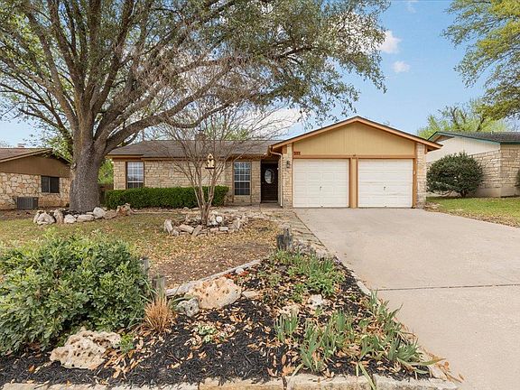 2nd image of 511 Suzzane Rd