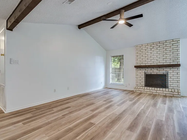 1306 Glenda Dr #A — Photo 1
