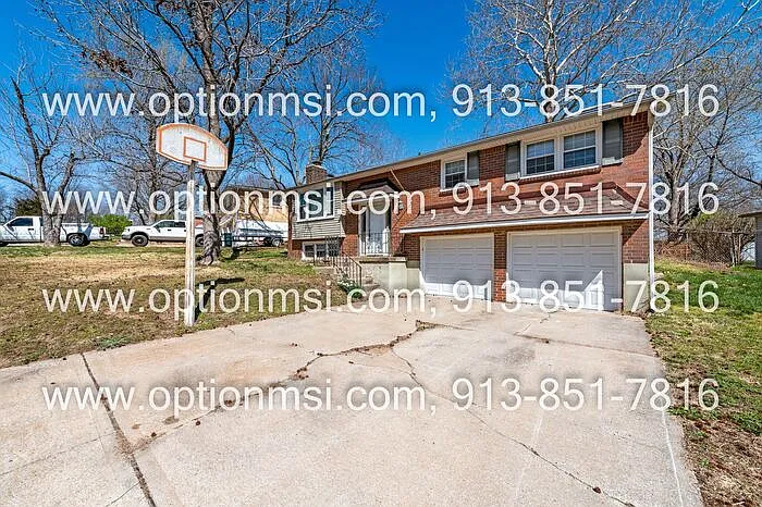 4508 NW 50th Ter — Photo 2