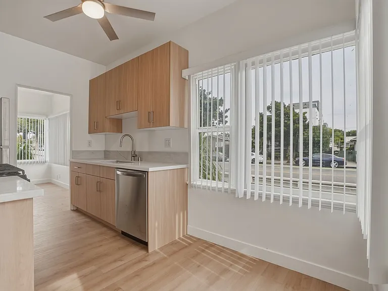 2317-2321 Ocean Park Blvd — Photo 13