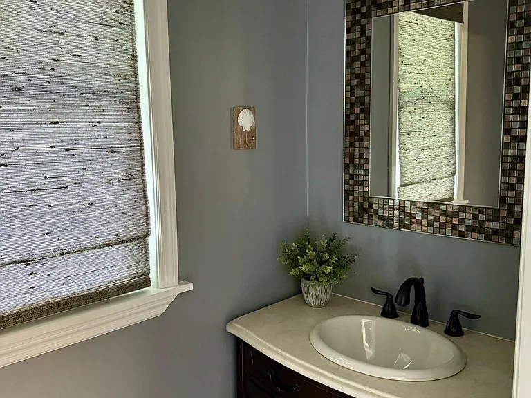 12 Kingfisher Ln — Photo 7