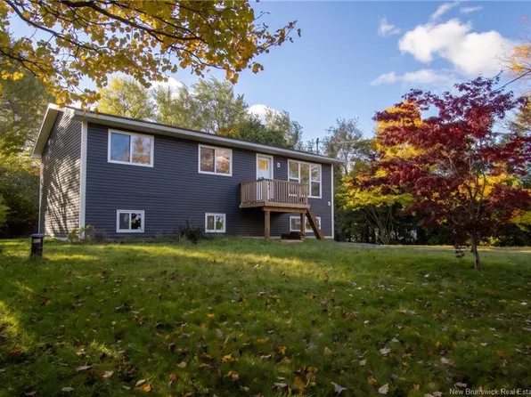 3234 Loch Lomond Rd, Saint John, NB E2N 1B3