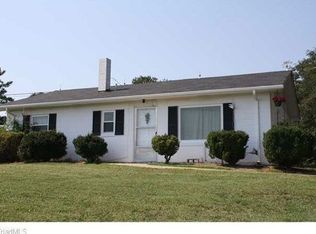 273 Gravely St, Mount Airy, NC 27030