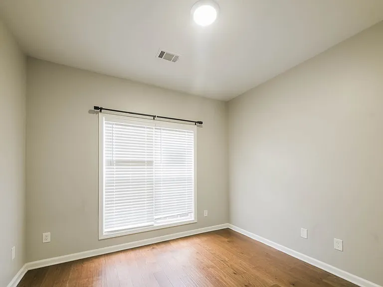 116 Freeman Forest Dr — Photo 14