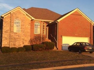 624 Homestead Dr, Nicholasville, KY 40356