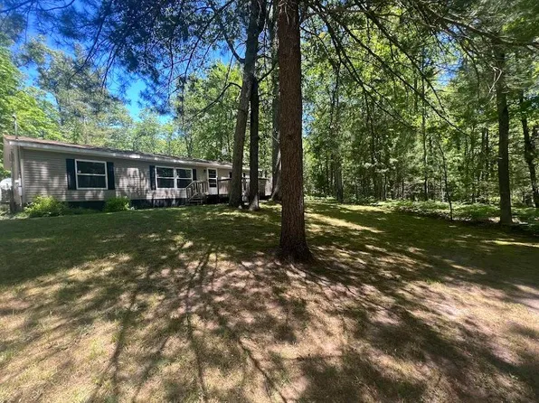 8216 E Kinney Rd, Branch, MI 49402