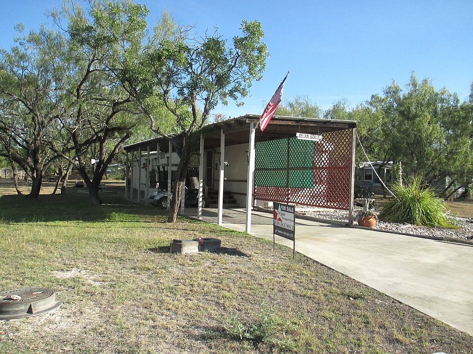 1st image of 61 Bowlegs St Unit 32
