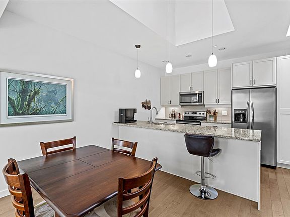 4th image of 500 Corfield St S #12