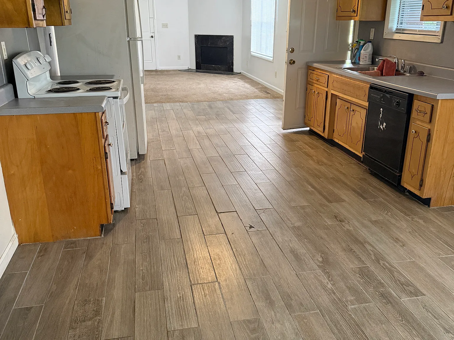 3 bed, 2065 sqft, $1,450 — Photo 4