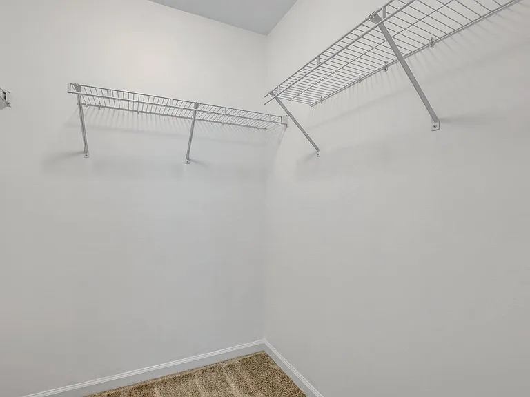 10 Shady Grove Ct — Photo 33