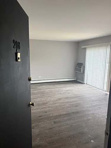Floor plan 453 - 208