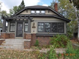 1700 E Shore Dr, Maplewood, MN 55109