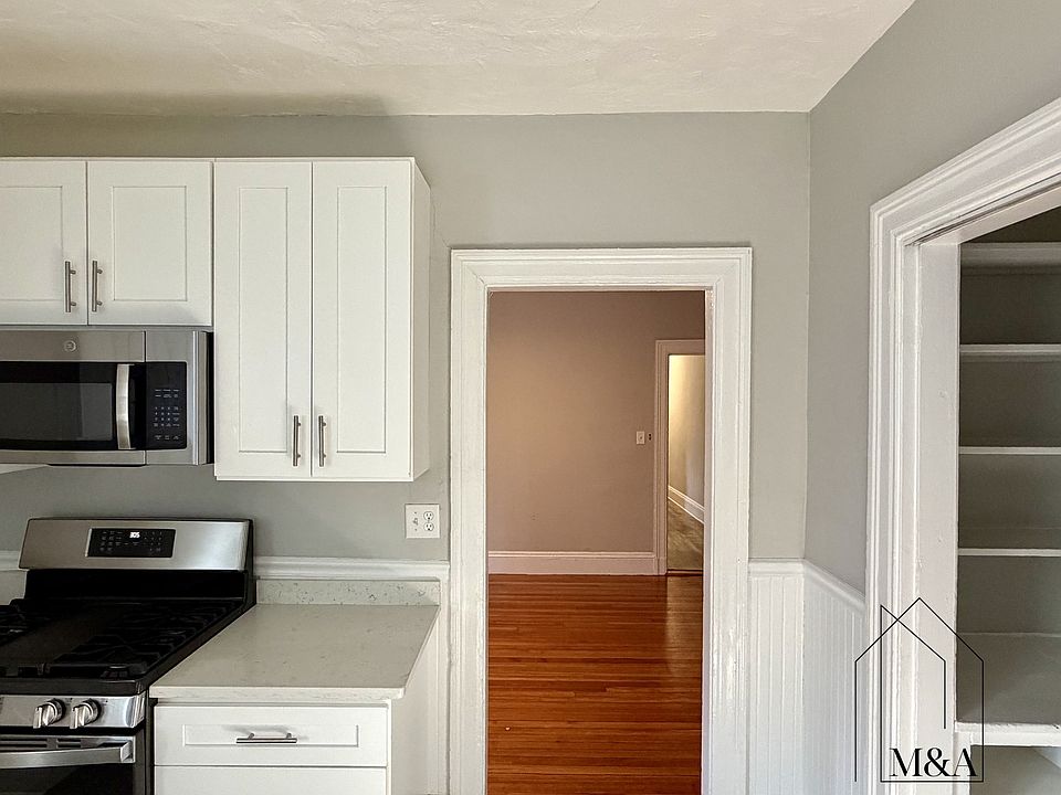 1st image of 116 Winthrop Rd APT 2