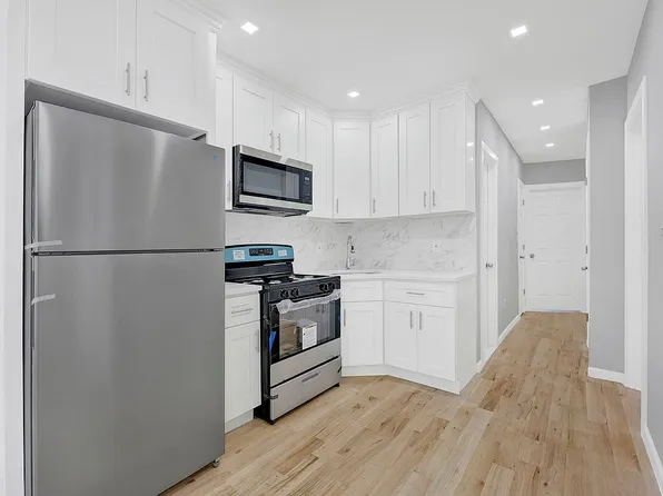 1122 E 99th St, Brooklyn, NY 11236