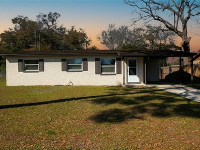 925 Valleydale Ave, Deland, FL, 32720