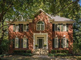 1108 Garden Creek Cir, Louisville, KY 40223