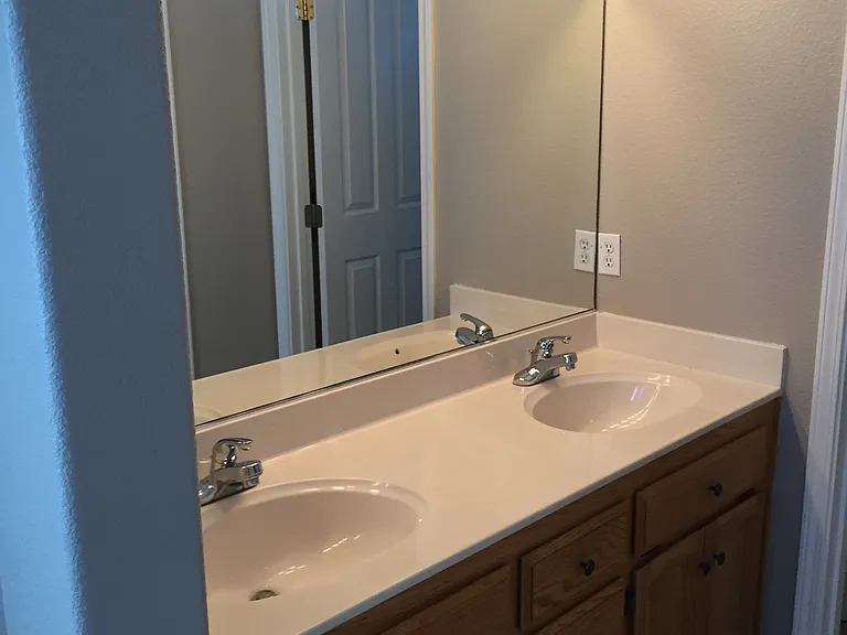 5448 Havenhurst Cir — Photo 3