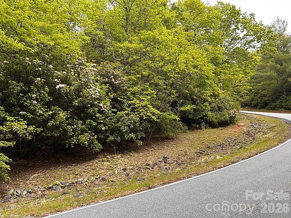 2nd image of 1054 Hawk Mountain Rd