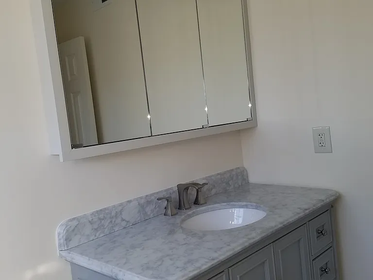 921 Westhaven Dr — Photo 5