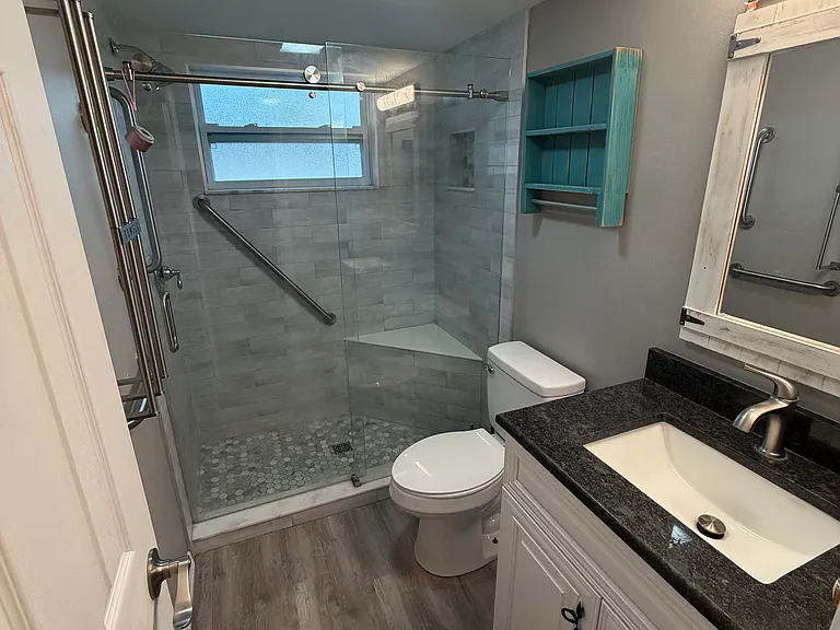 819 Pebblewood Dr — Photo 8
