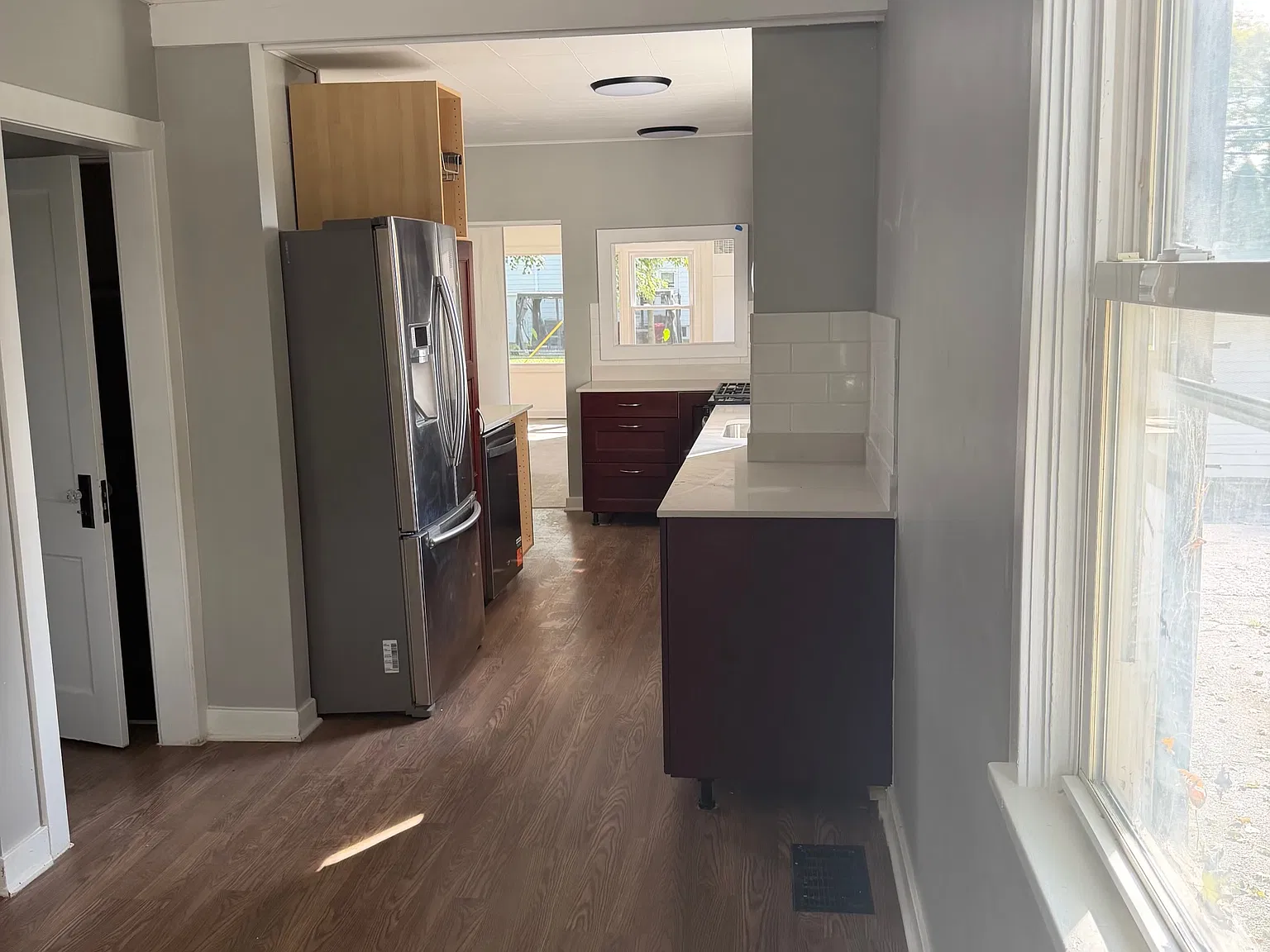4 bed, 1300 sqft, $2,750 — Photo 3