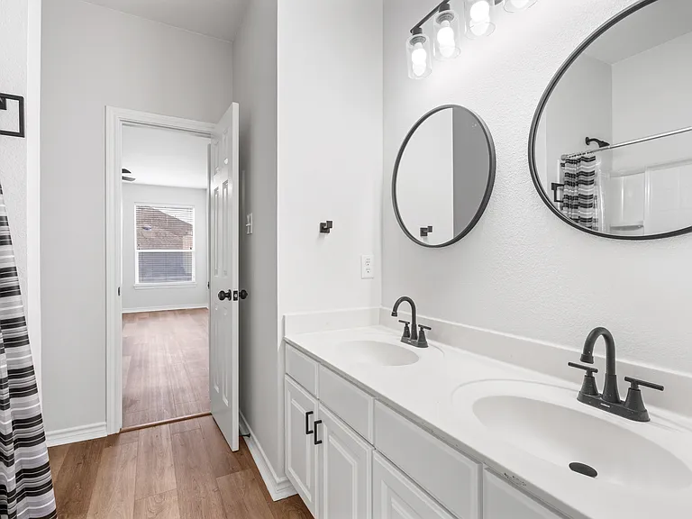1738 Rock Ridge Dr — Photo 28