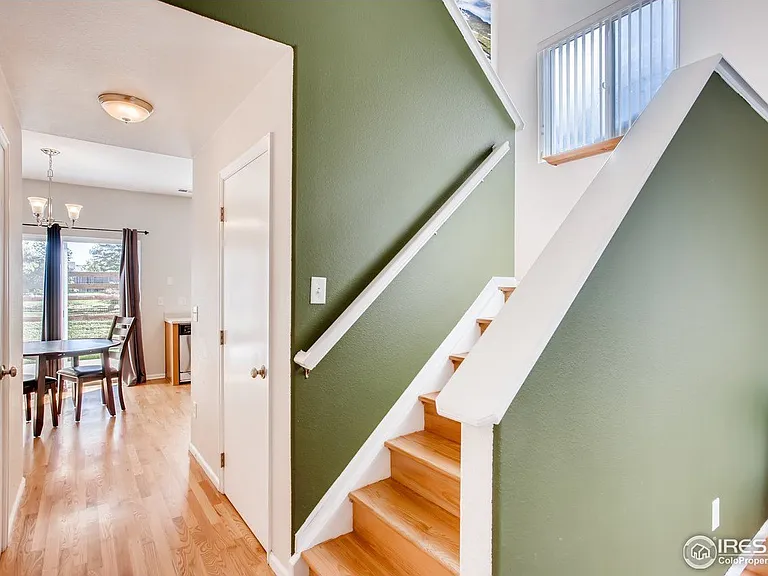 1126 Lochmore Pl — Photo 9