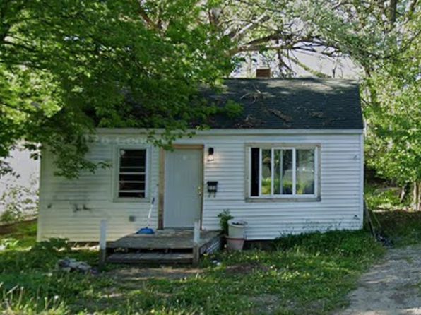 222 Astor Ave
