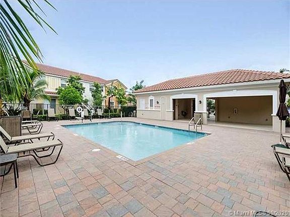 2nd image of 12426 Emerald Creek Ct #12426