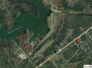 104 Encino Dr, Victoria, TX 77905